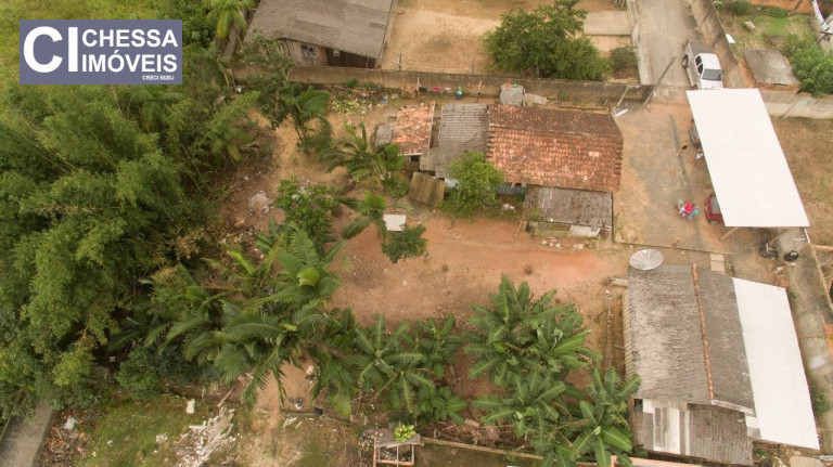 Terreno à Venda, 983 m² em Espinheiros - Itajaí