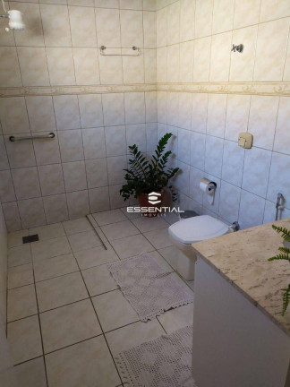 Imagem Casa com 4 Quartos à Venda, 180 m² em Centro - Mirassol