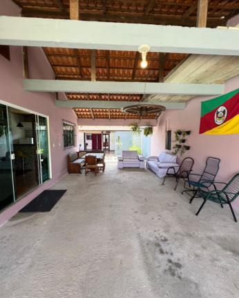 Imagem Casa com 3 Quartos à Venda, 195 m² em Balneário Eliane - Guaratuba