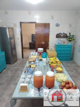 Imagem Imóvel com 4 Quartos para Alugar, 200 m² em Arraial Do Cabo
