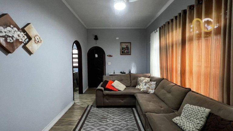 Imagem Casa com 3 Quartos à Venda, 185 m² em Vila Assunção - Praia Grande Imagem Casa com 3 Quartos à Venda, 185 m² em Vila Assunção - Praia Grande