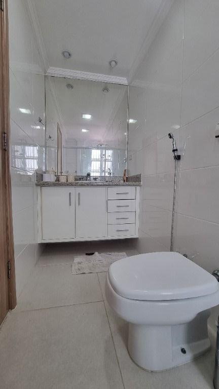 Imagem Apartamento com 3 Quartos à Venda, 150 m² em Pitangueiras - Guarujá Imagem Apartamento com 3 Quartos à Venda, 150 m² em Pitangueiras - Guarujá