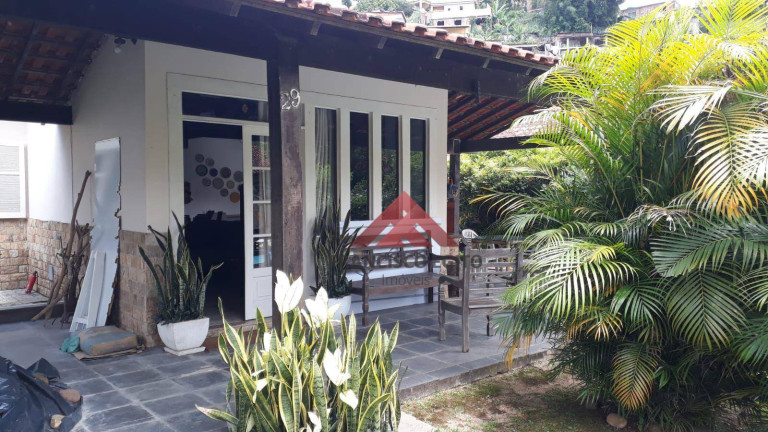 Imagem Casa com 3 Quartos à Venda, 200 m² em Badu - Niterói