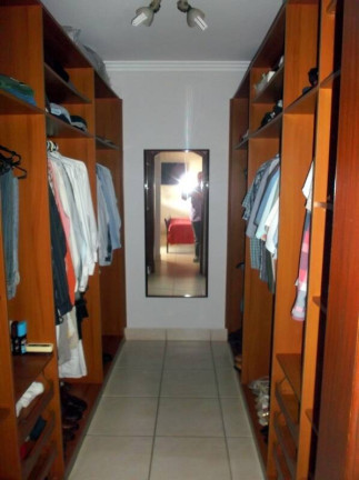 Imagem Casa com 5 Quartos à Venda,  em Bougainvillee 1 - Peruíbe