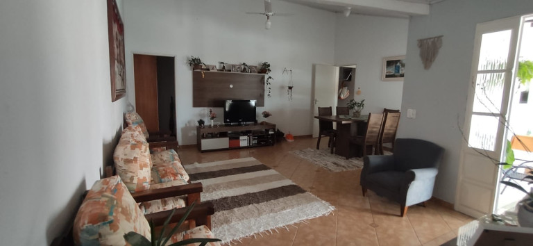 Imagem Casa com 3 Quartos à Venda, 180 m² em Jardim Estância Brasil - Atibaia Imagem Casa com 3 Quartos à Venda, 180 m² em Jardim Estância Brasil - Atibaia