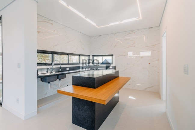 Imagem Casa com 3 Quartos à Venda, 298 m² em Laranja Azeda - Atibaia