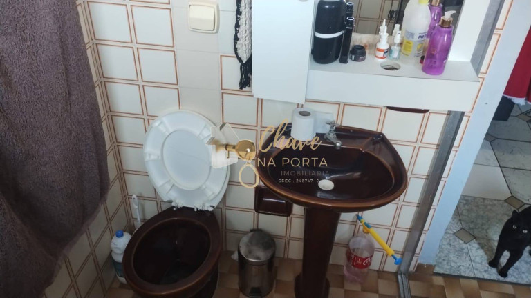 Imagem Casa com 5 Quartos à Venda, 250 m² em Jardim Varginha - São Paulo