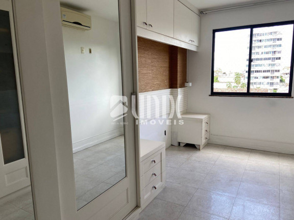 Imagem Apartamento com 3 Quartos à Venda, 115 m² em Centro - Campos Dos Goytacazes Imagem Apartamento com 3 Quartos à Venda, 115 m² em Centro - Campos Dos Goytacazes