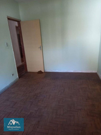 Imagem Casa com 3 Quartos à Venda, 300 m² em Vila Irmãos Arnoni - São Paulo