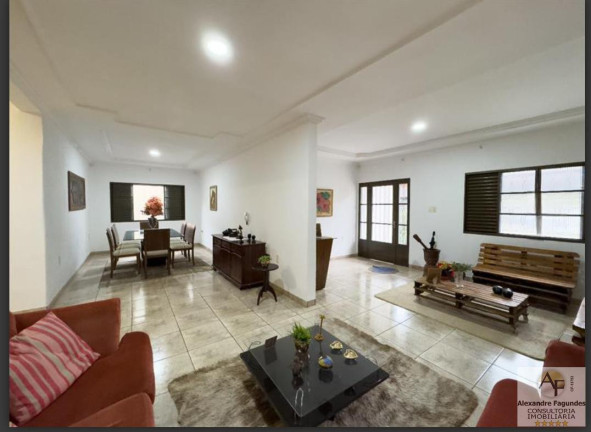 Imagem Casa com 4 Quartos à Venda, 420 m² em Setor Jaó - Goiânia
