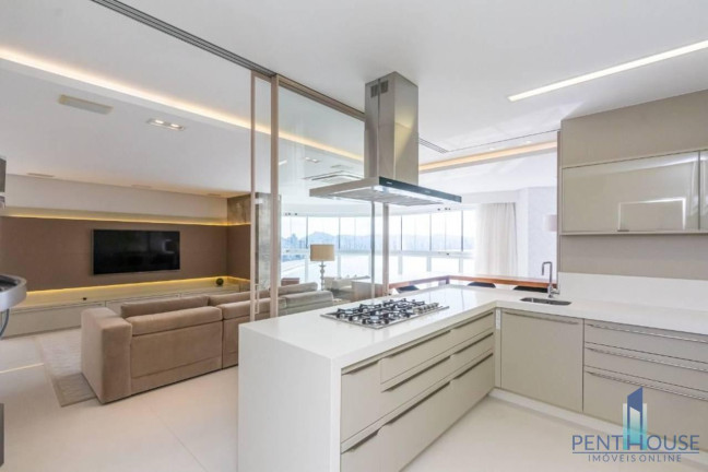 Imagem Apartamento com 4 Quartos à Venda, 237 m² em Centro - Balneário Camboriú