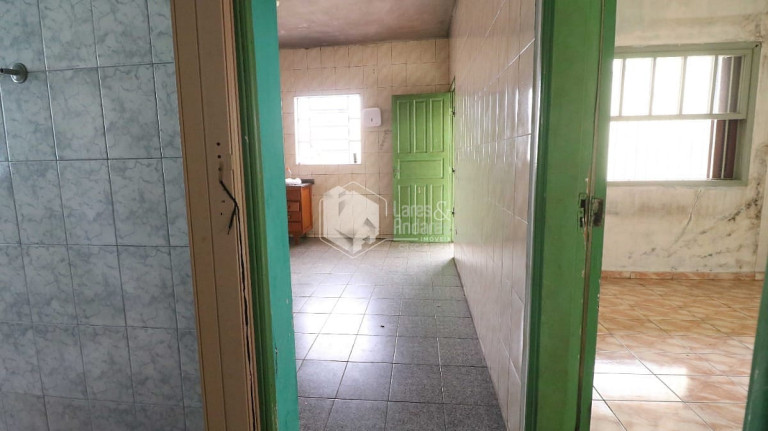 Imagem Casa com 4 Quartos à Venda, 197 m² em Parque Peruche - São Paulo