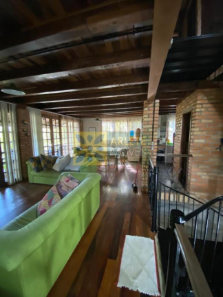 Imagem Casa com 6 Quartos à Venda, 420 m² em Araça - Porto Belo Imagem Casa com 6 Quartos à Venda, 420 m² em Araça - Porto Belo