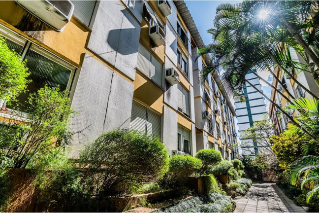 Imagem Apartamento com 2 Quartos à Venda, 70 m² em Mont Serrat - Porto Alegre