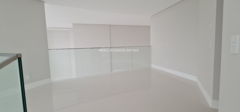 Imagem Imóvel com 4 Quartos à Venda, 227 m² em Centro - Balneário Camboriú