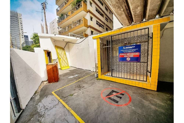 Imagem Casa com 5 Quartos à Venda, 405 m² em Bela Vista - São Paulo Imagem Casa com 5 Quartos à Venda, 405 m² em Bela Vista - São Paulo