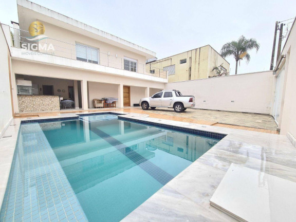 Casa com 5 Quartos à Venda, 270 m² em Enseada - Guarujá