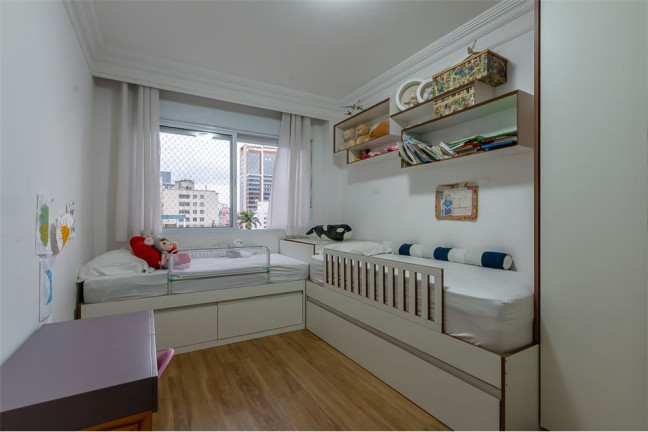Imagem Imóvel com 3 Quartos à Venda, em Higienópolis - São Paulo Imagem Imóvel com 3 Quartos à Venda, em Higienópolis - São Paulo