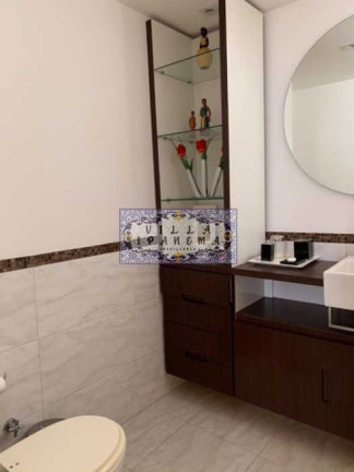 Imagem Apartamento com 3 Quartos à Venda, 121 m² em Leme - Rio De Janeiro