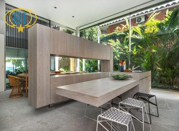 Imagem Casa com 6 Quartos à Venda, 675 m² em Praia Da Baleia - Sao Sebastiao