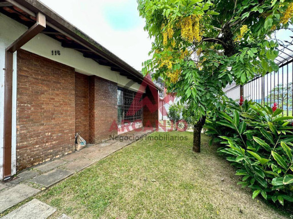 Imagem Casa com 4 Quartos à Venda, 277 m² em Centro - Ubatuba Imagem Casa com 4 Quartos à Venda, 277 m² em Centro - Ubatuba