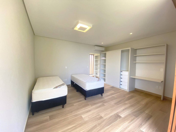 Imagem Chácara com 4 Quartos à Venda, 24.000 m² em Imóvel Na Represa - Piracaia