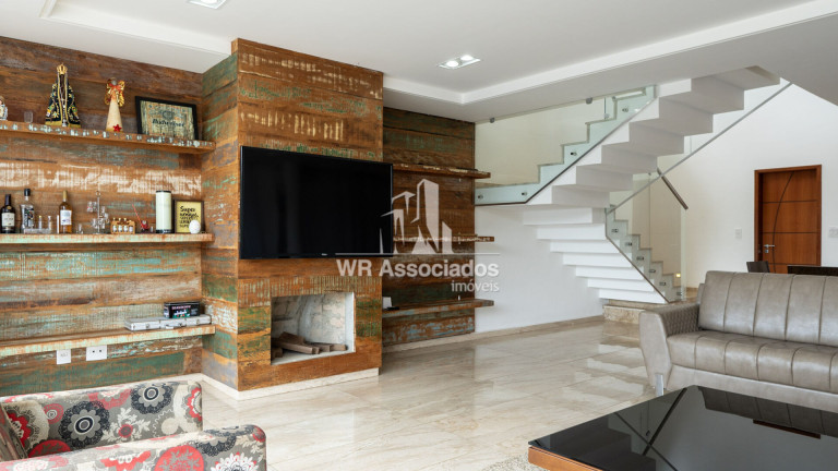 Imagem Casa com 8 Quartos para Alugar, 2.200 m² Imagem Casa com 8 Quartos para Alugar, 2.200 m²