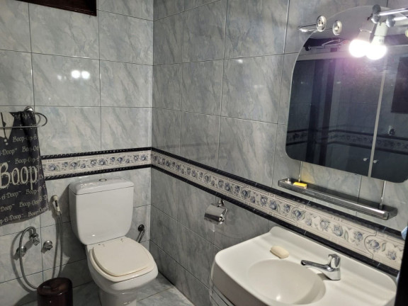Imagem Casa com 4 Quartos à Venda, 1.600 m² em Albuquerque - Teresópolis Imagem Casa com 4 Quartos à Venda, 1.600 m² em Albuquerque - Teresópolis