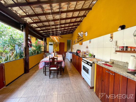 Imagem Casa com 5 Quartos à Venda, 160 m² em Santa Mônica - Guarapari Imagem Casa com 5 Quartos à Venda, 160 m² em Santa Mônica - Guarapari