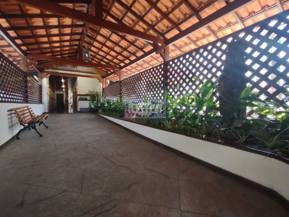 Imagem Apartamento com 3 Quartos à Venda, 131 m² em Alto - Teresópolis