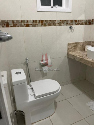 Imagem Imóvel com 3 Quartos à Venda, 100 m² em Peró - Cabo Frio Imagem Imóvel com 3 Quartos à Venda, 100 m² em Peró - Cabo Frio
