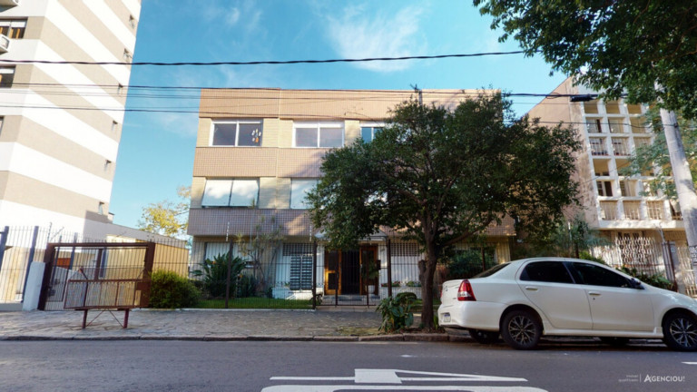 Imagem Imóvel com 2 Quartos à Venda, 74 m² em Petrópolis - Porto Alegre