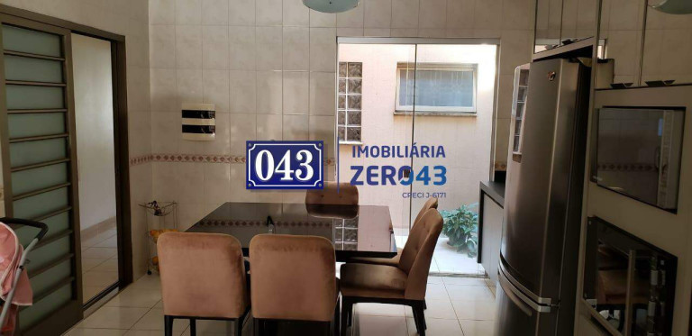 Imagem Casa com 3 Quartos à Venda, 175 m² em Jardim Belo Horizonte - Londrina