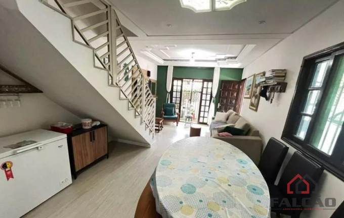Imagem Sobrado com 2 Quartos à Venda, 115 m² em Canto Do Forte - Praia Grande Imagem Sobrado com 2 Quartos à Venda, 115 m² em Canto Do Forte - Praia Grande