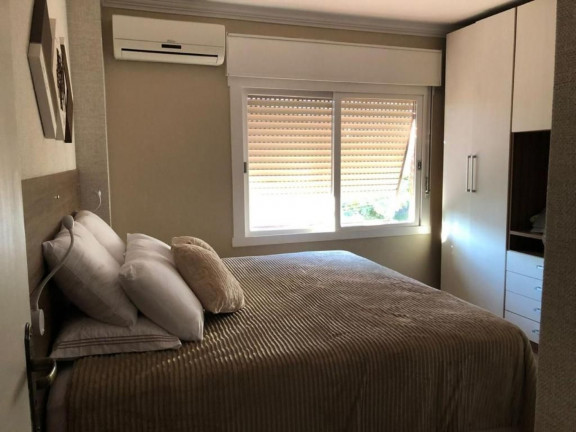 Imagem Imóvel com 2 Quartos à Venda, 155 m² em Menino Deus - Porto Alegre Imagem Imóvel com 2 Quartos à Venda, 155 m² em Menino Deus - Porto Alegre