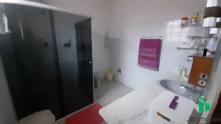 Imagem Casa com 3 Quartos à Venda, 215 m² em Todos Os Santos - Montes Claros