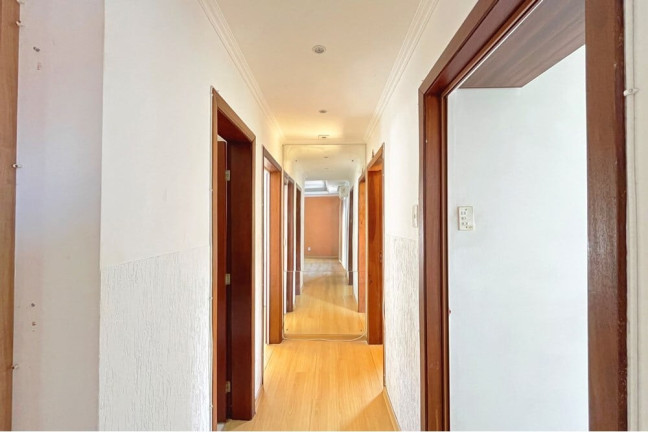 Imagem Imóvel com 3 Quartos à Venda, 60 m² em Santo Antônio - Porto Alegre