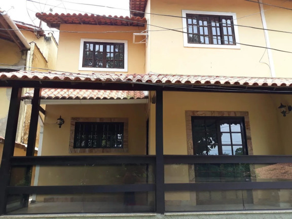 Casa com 2 Quartos à Venda, 76 m² em Santa Bárbara - Niterói