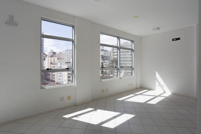Imagem Sala Comercial para Alugar, 153 m² em Centro - Florianópolis