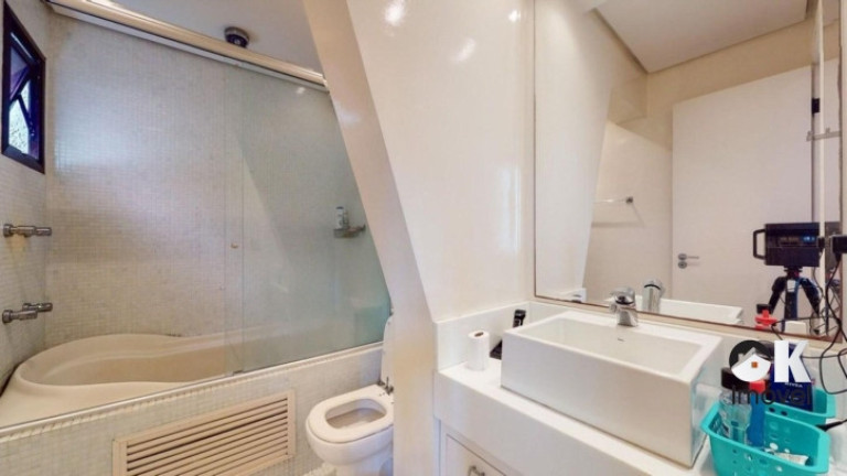 Imagem Apartamento com 3 Quartos à Venda, 142 m² em Itaim Bibi - São Paulo