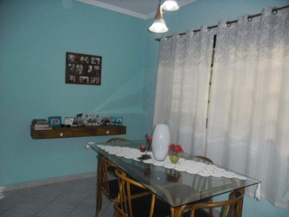 Imagem Casa com 3 Quartos à Venda, 140 m² em Pq. Dos Principes - Jacareí