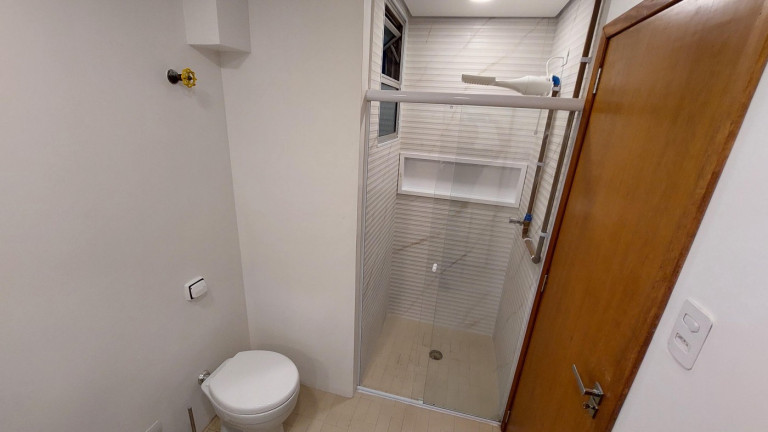Imagem Apartamento com 2 Quartos à Venda, 76 m² em Centro - Curitiba