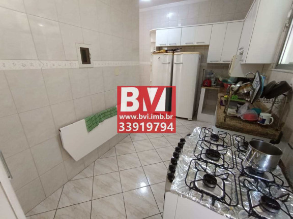 Imagem Casa com 3 Quartos à Venda, 220 m² em Penha Circular - Rio De Janeiro Imagem Casa com 3 Quartos à Venda, 220 m² em Penha Circular - Rio De Janeiro