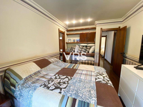 Imagem Casa com 5 Quartos à Venda, 504 m² em Carlos Guinle - Teresópolis Imagem Casa com 5 Quartos à Venda, 504 m² em Carlos Guinle - Teresópolis