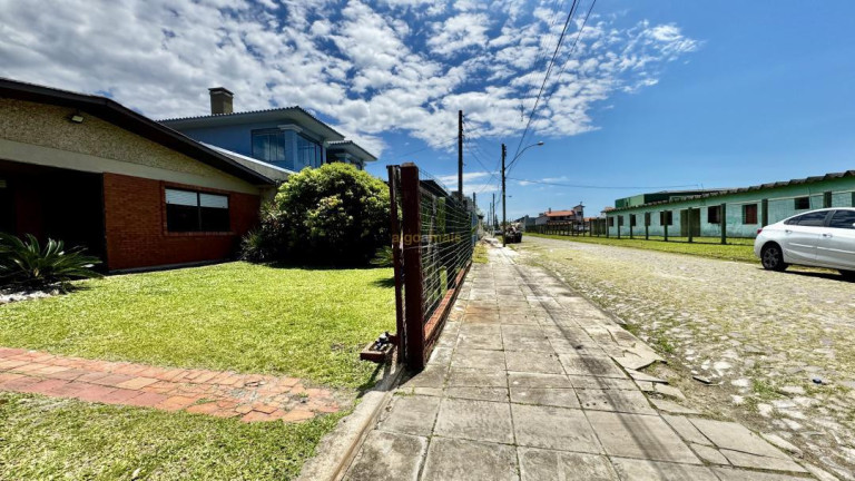 Imagem Casa com 4 Quartos à Venda, 167 m² em Centro - Xangri-lá