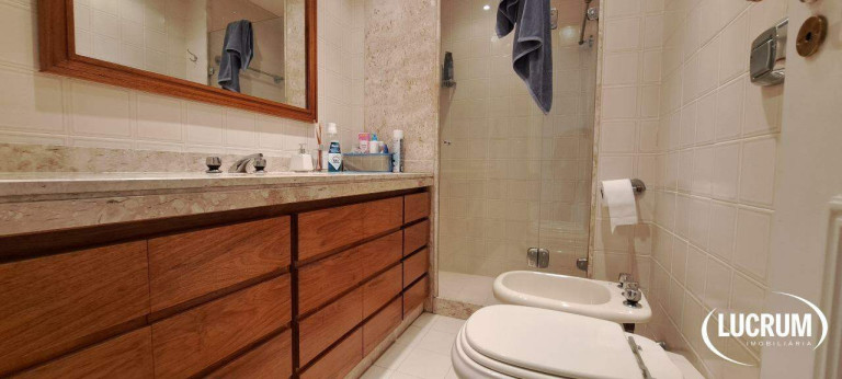 Imagem Apartamento com 4 Quartos à Venda, 227 m² em Lagoa - Rio De Janeiro