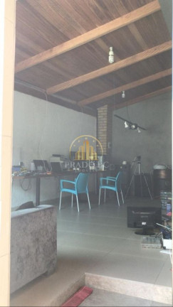 Imagem Casa com 3 Quartos à Venda, 300 m² em Cedro - Camboriú Imagem Casa com 3 Quartos à Venda, 300 m² em Cedro - Camboriú
