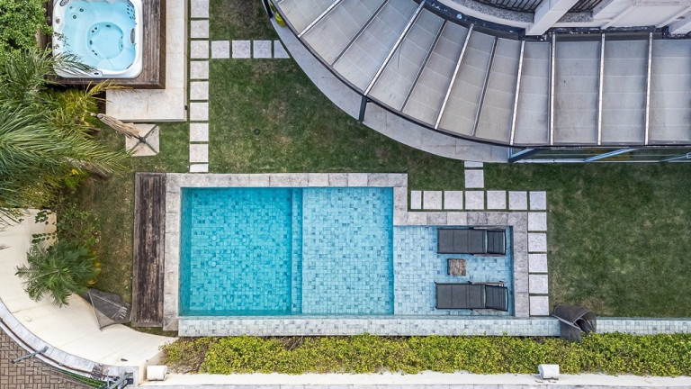 Imagem Casa com 4 Quartos à Venda, em Campo Belo - São Paulo Imagem Casa com 4 Quartos à Venda, em Campo Belo - São Paulo