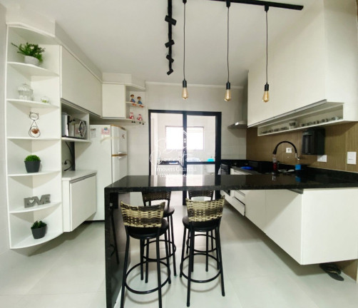 Imagem Apartamento com 2 Quartos à Venda, 94 m² em Pitangueiras - Guarujá