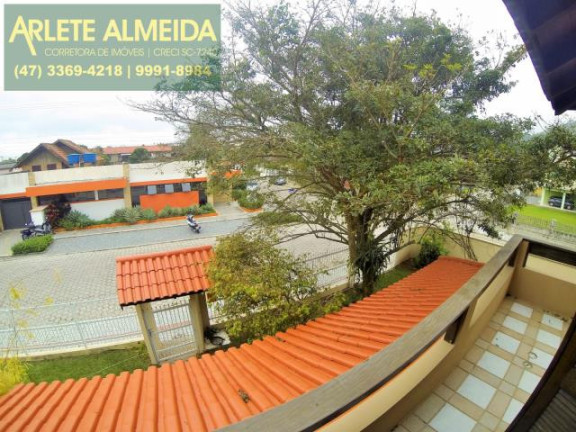 Casa com 4 Quartos à Venda, 250 m² em Centro - Porto Belo